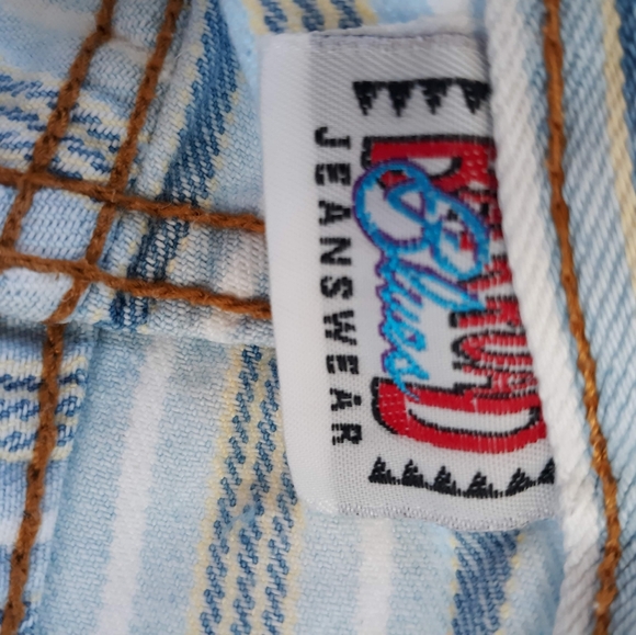 Vintage Stripe Shorts - Picture 2 of 4